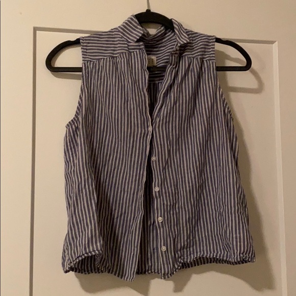 Blue striped vintage button up - Picture 2 of 4